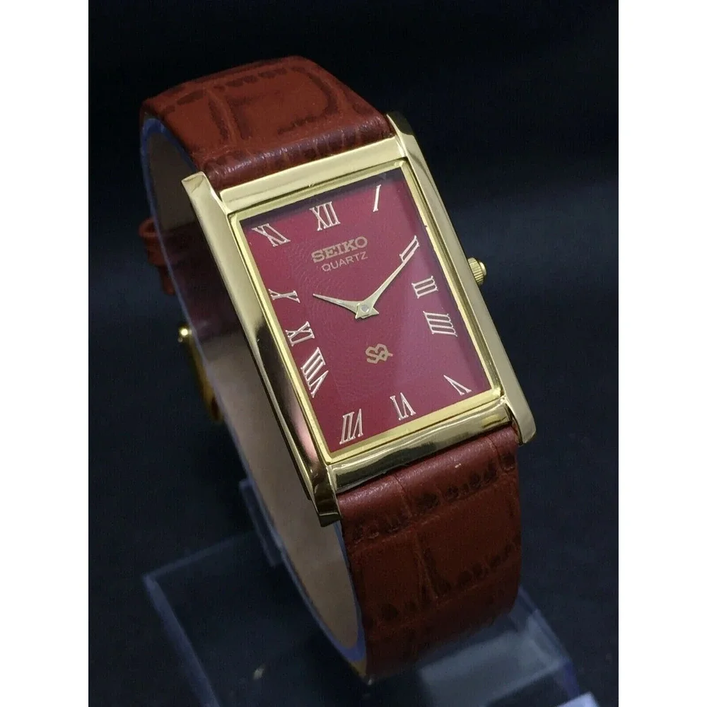Vintage Style Seiko Quartz Mens Gold Watch & Red accents W/ Leather Strap